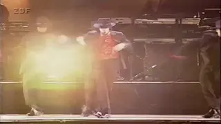 critickane19 - Michael Jackson marathon